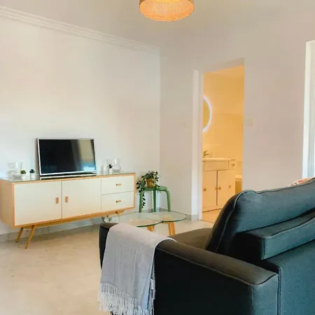 Cozy Beachside In Cros De - Luna דירה קאן סור מר